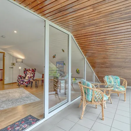 2 Bedroom Amazing In Ot Kluessend Casa vacanze Metelsdorf